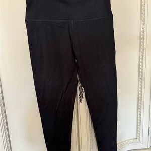 lululemon athletica Black Leggings with Elastic Waistband and Ankle Length